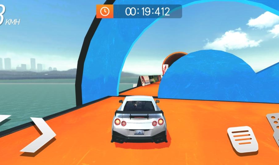Car Stunt Races(城市飞车解锁全部车辆版) 1.8.13安卓版
